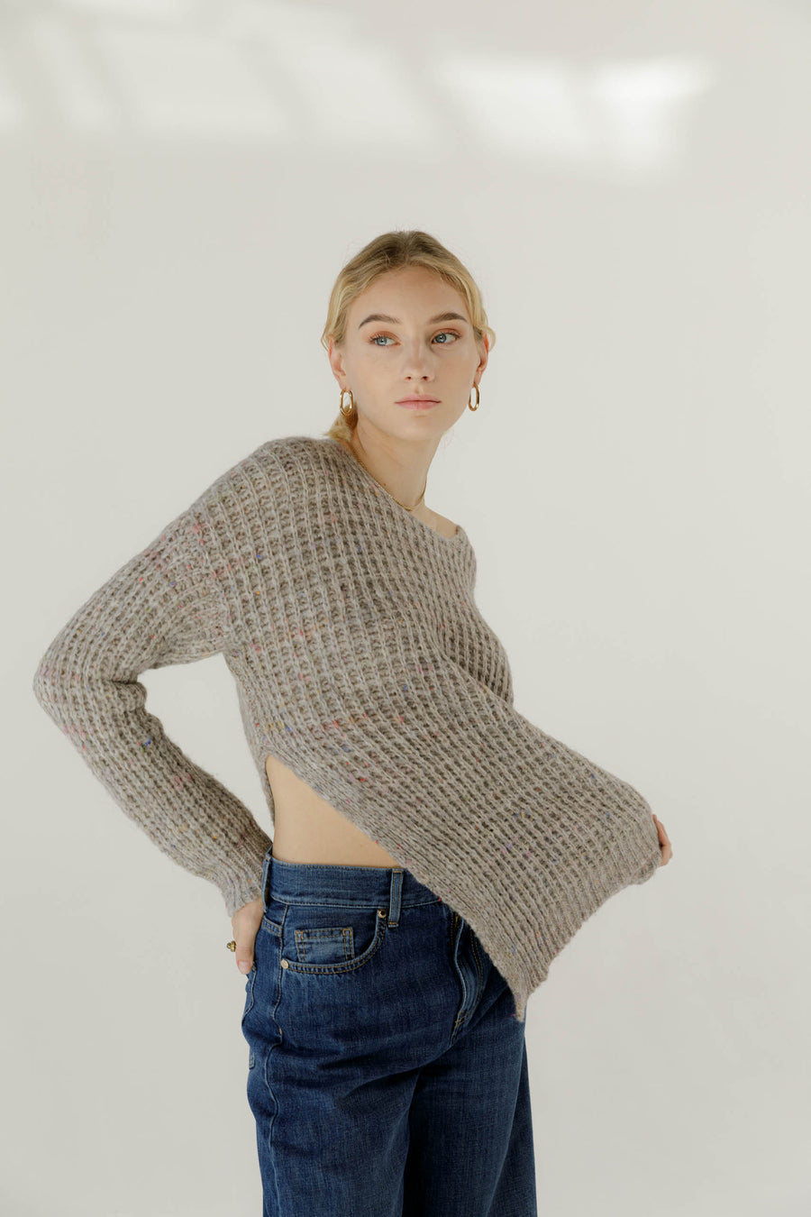 Stone Pullover side slits
